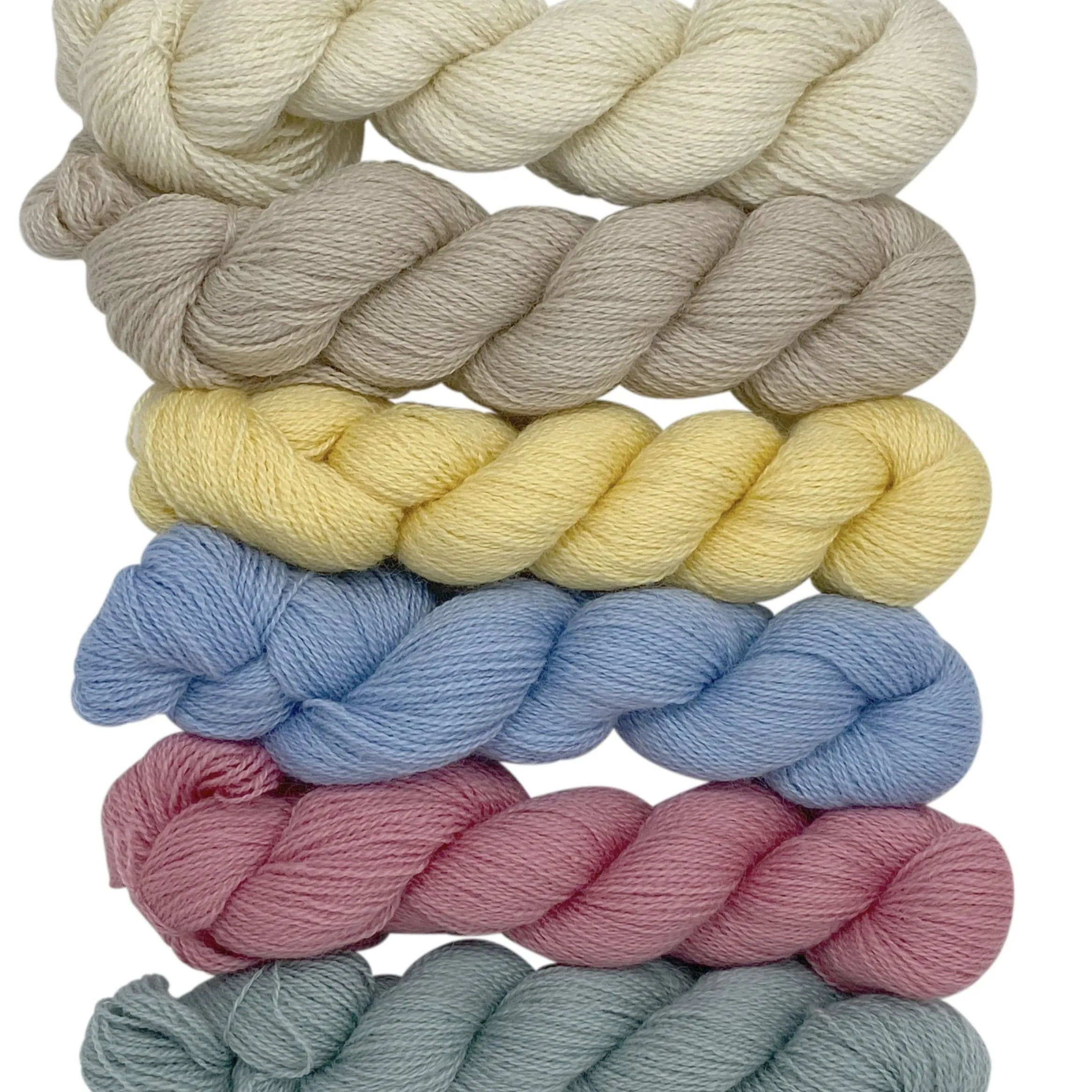 4ply (Fingering/Sports Weight) 50g (1.76 oz): Rare Breed Wensleydale and Bluefaced Leicester Arlescote Blush