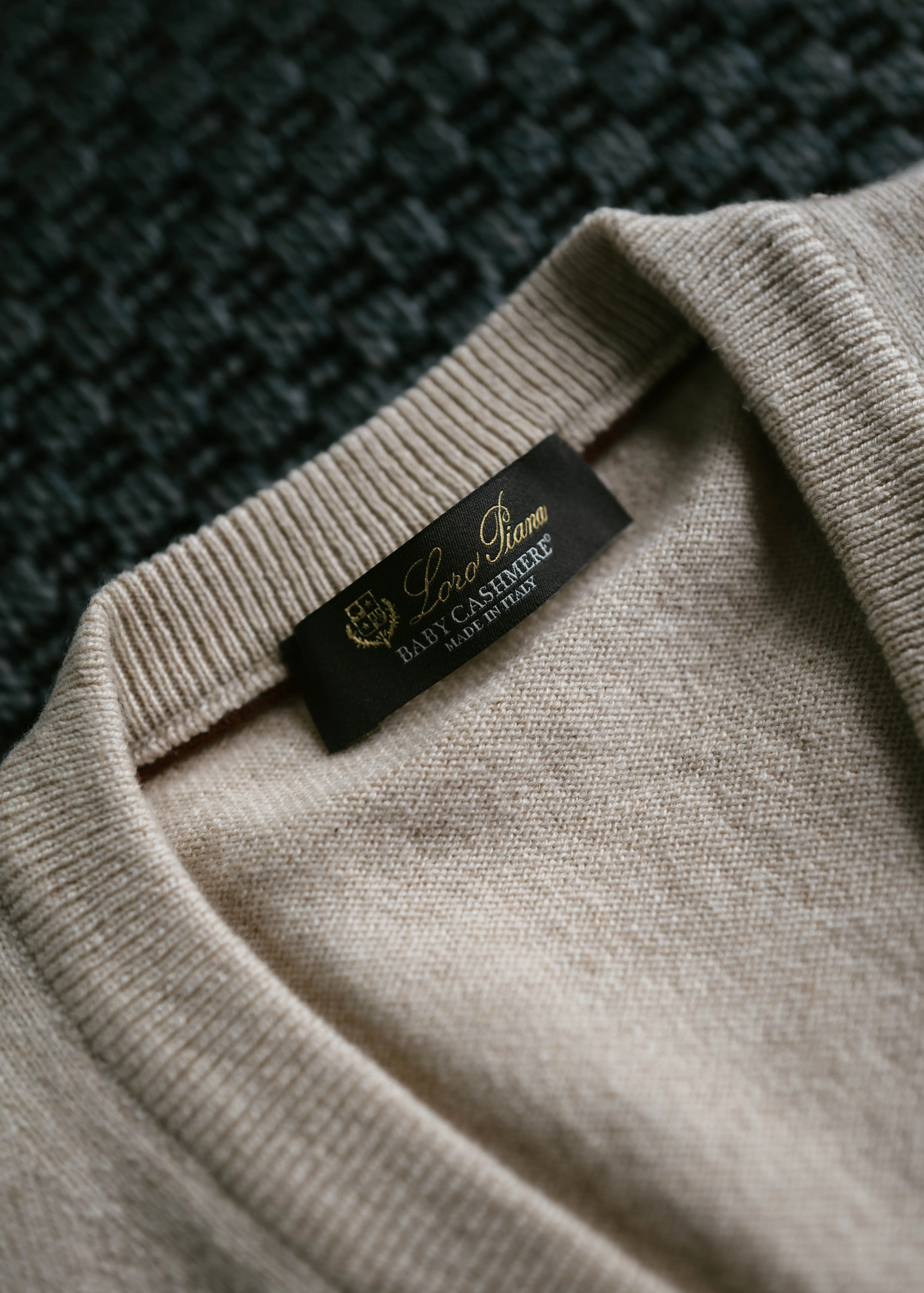 Classic V-Neck Baby Cashmere