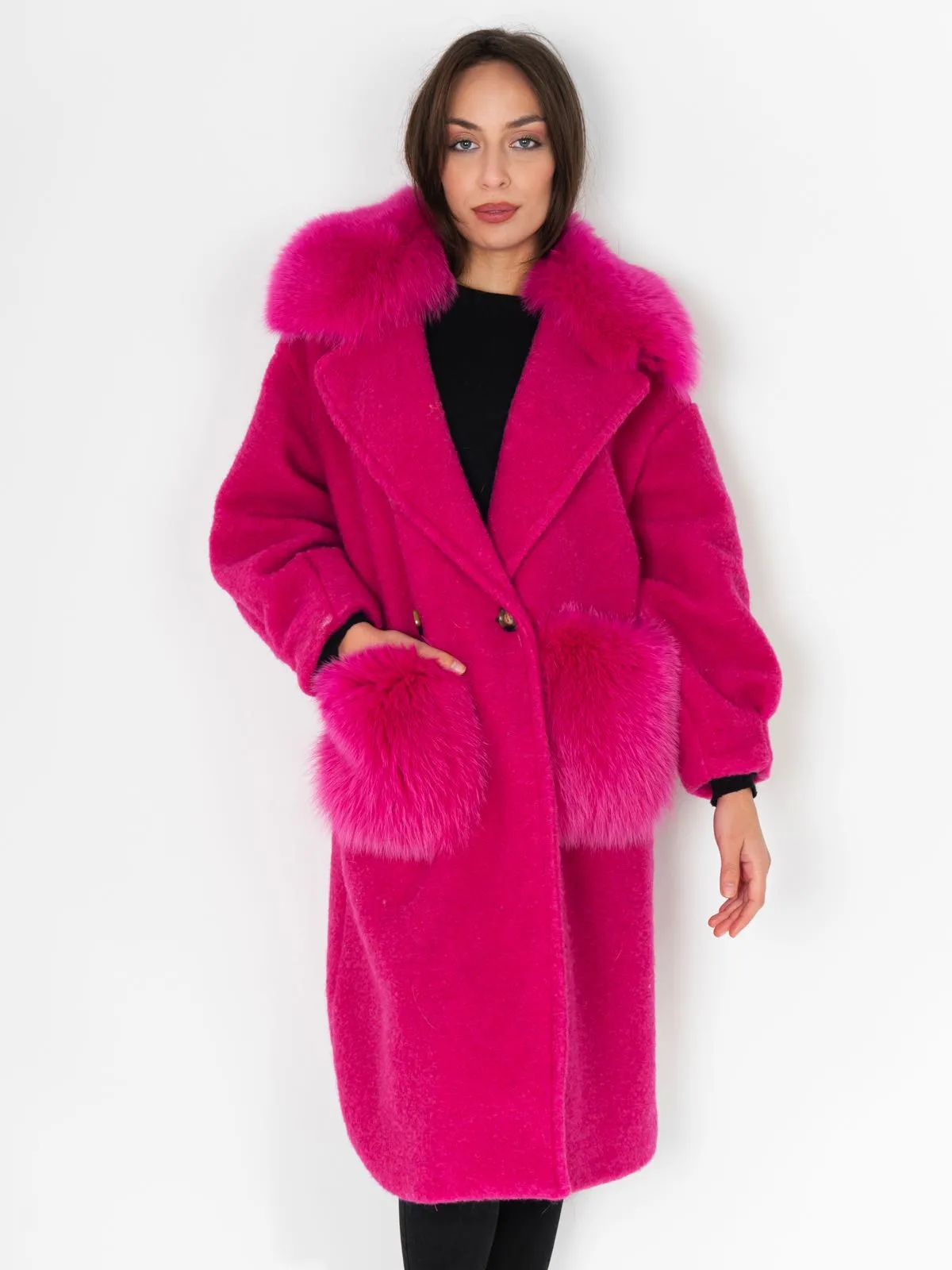 Coat with pockets and collar in fuchsia fox