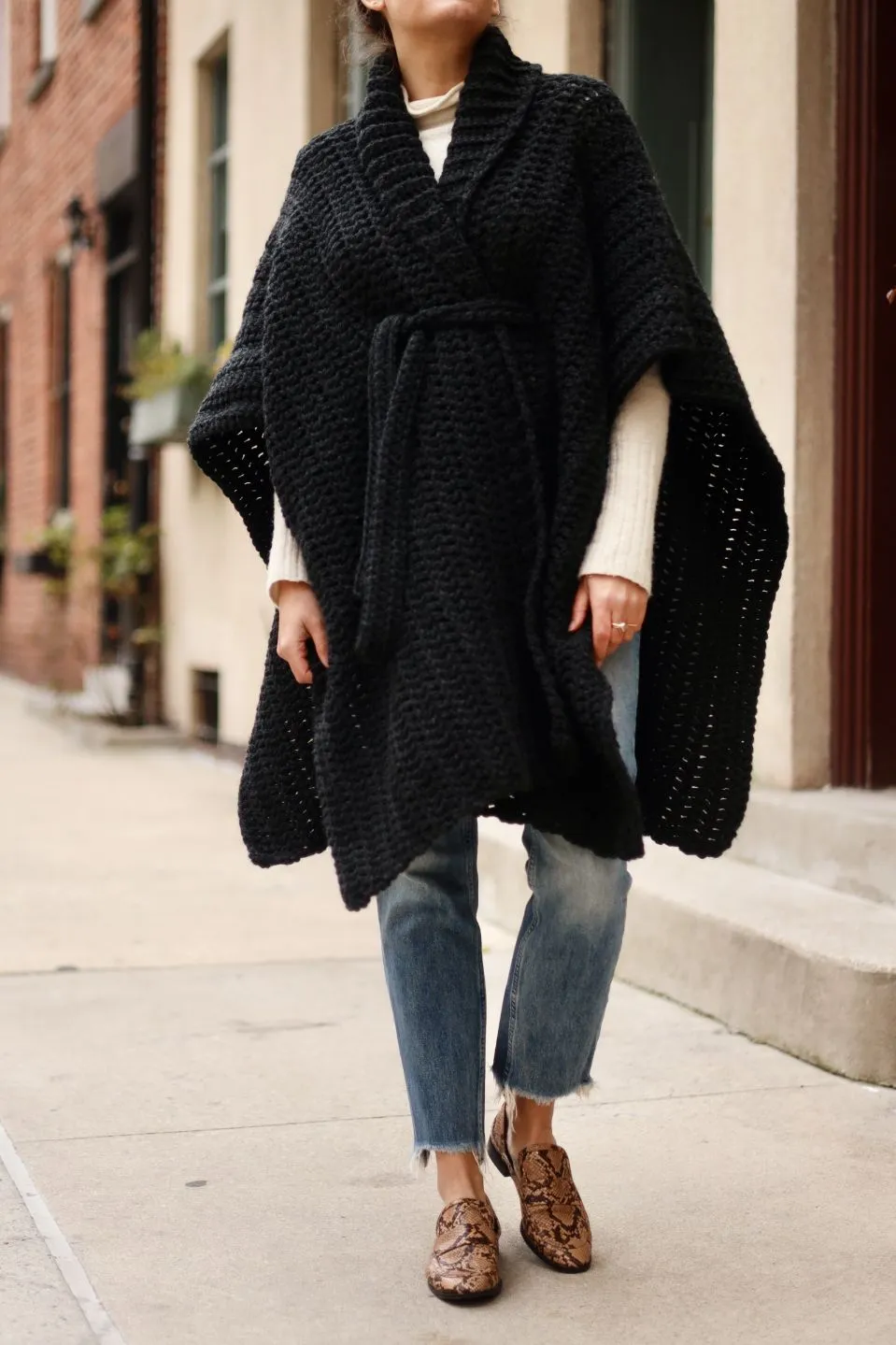 Collins Cloak (Crochet)