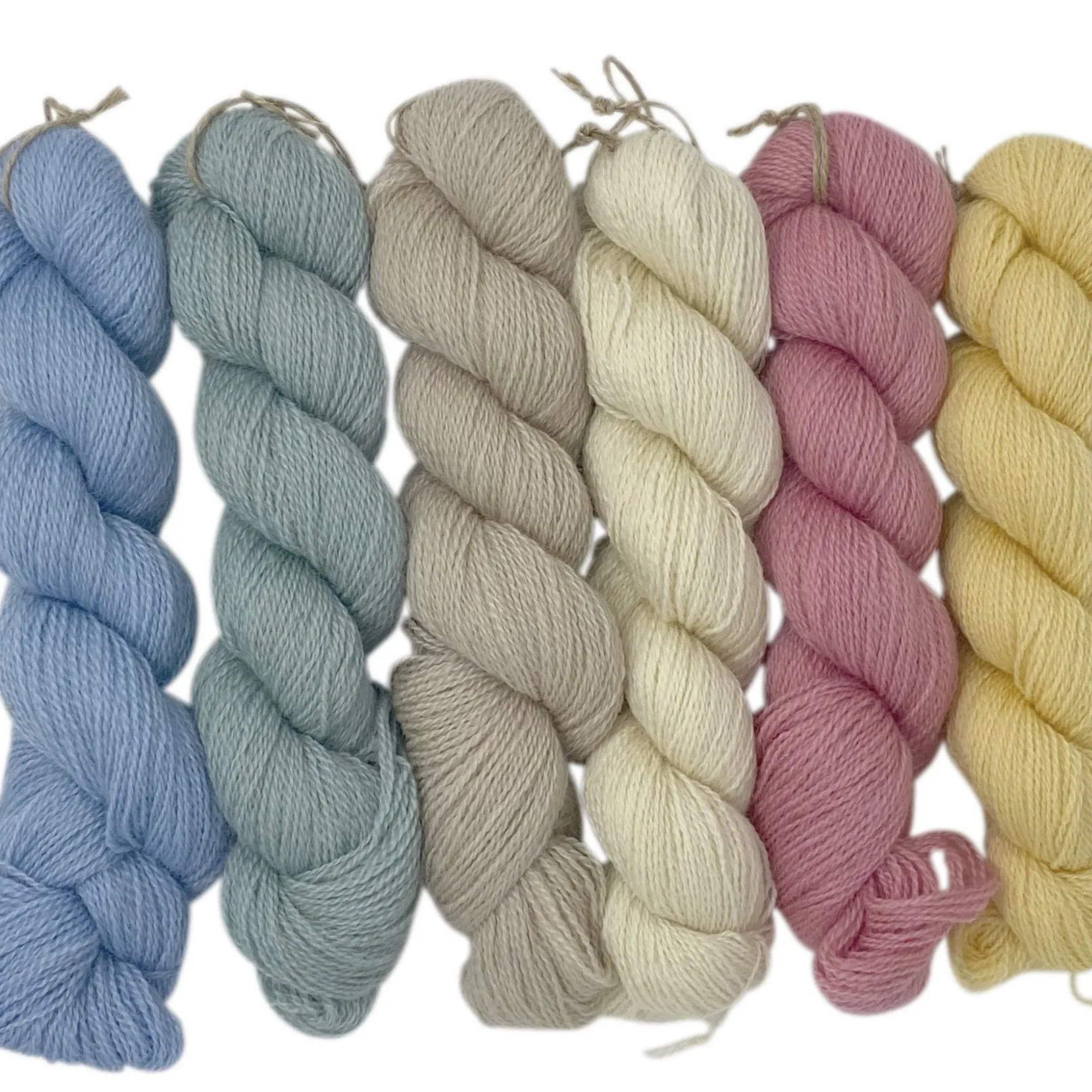 DK (8 Ply/Light Worsted) 50g (1.76 oz) Rare Breed Wensleydale and Bluefaced Leicester Cotswold Stone