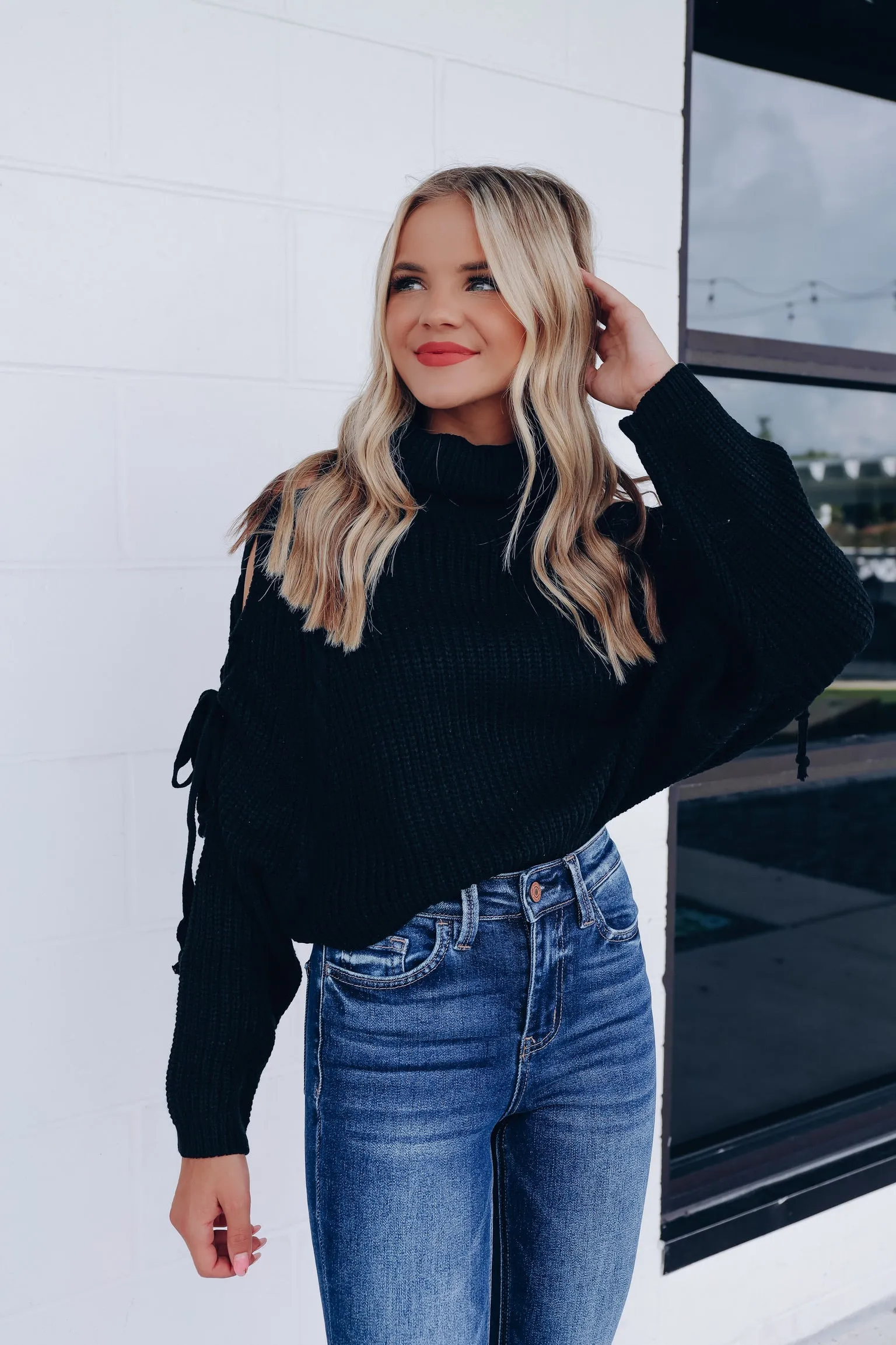 Eben Cold Shoulder Cropped Sweater - Black