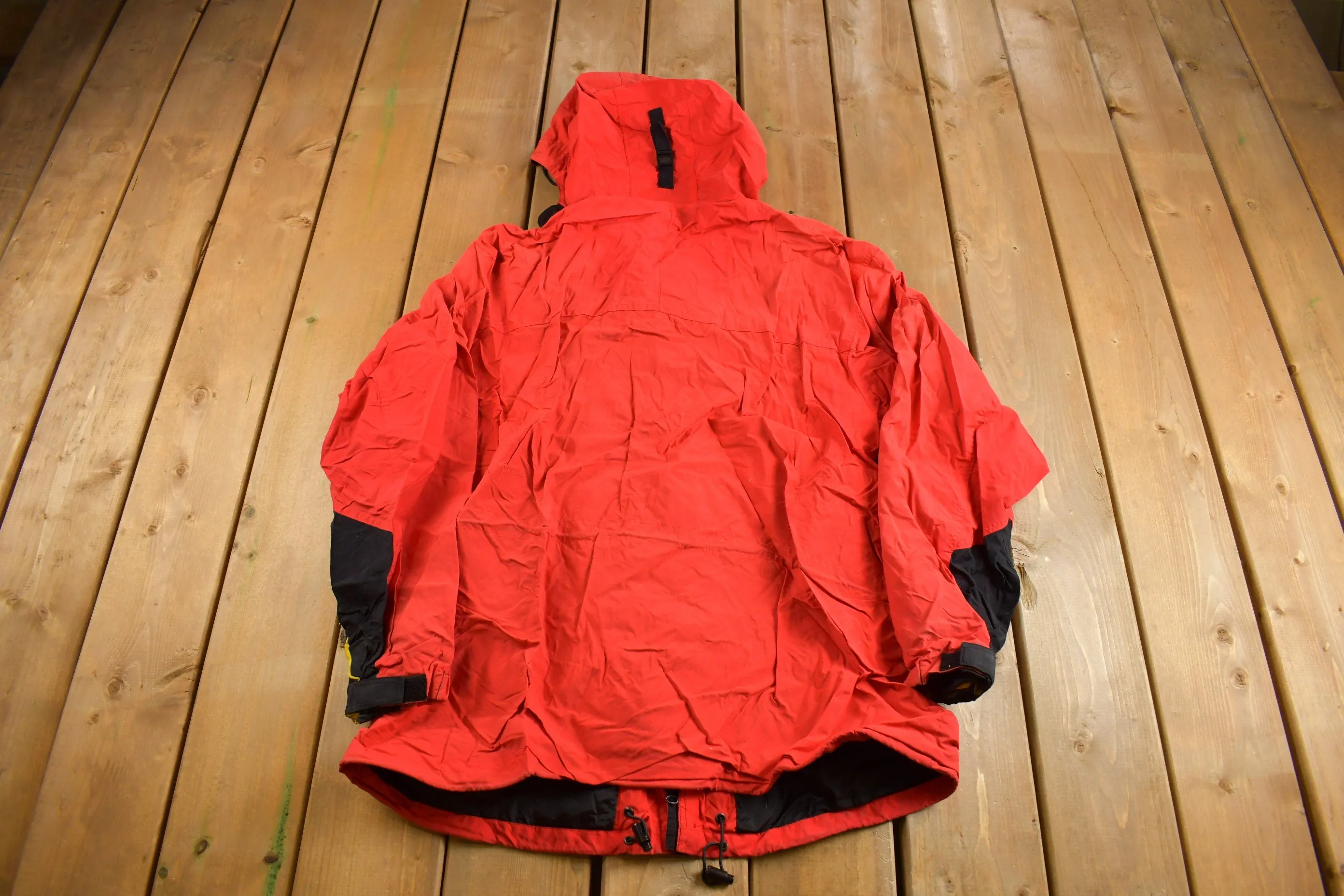 Vintage 1990s Blank Red Windbreaker Jacket